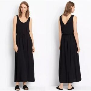 NWT $425 VINCE Scoop Neck Maxi dress in black